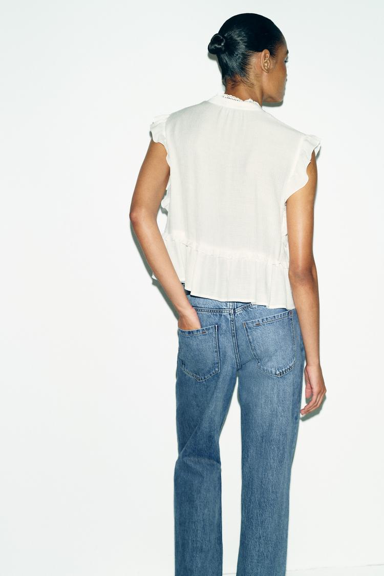 EMBROIDERED RUFFLE TOP